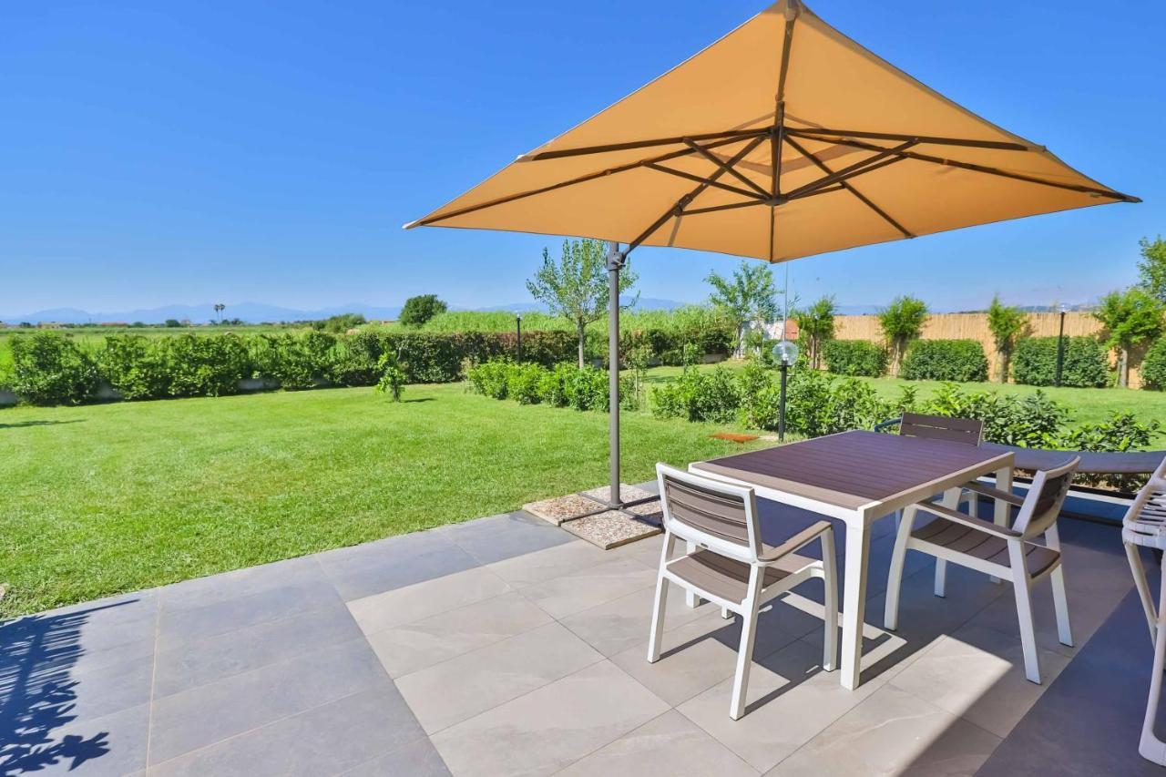 I Giardini Dell'Olimpo Apartment Paestum Bagian luar foto