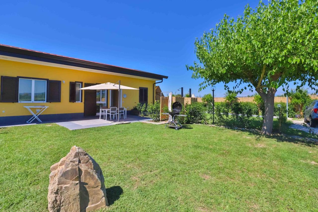I Giardini Dell'Olimpo Apartment Paestum Bagian luar foto