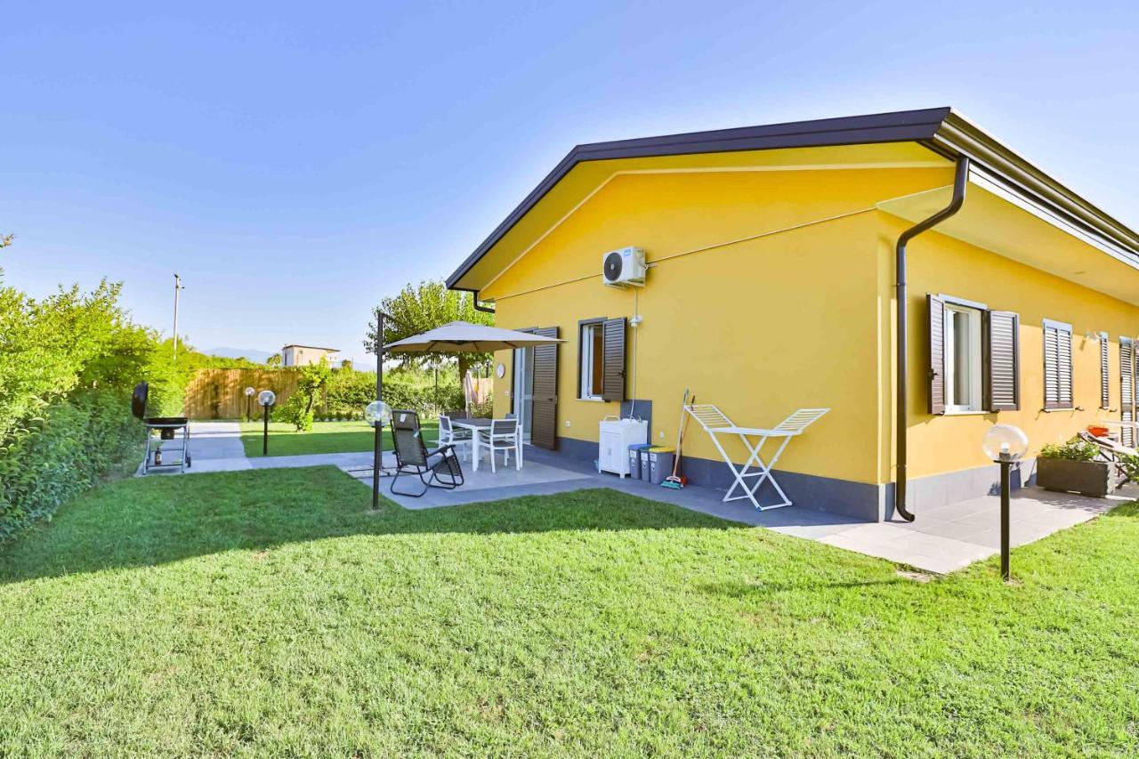 I Giardini Dell'Olimpo Apartment Paestum Bagian luar foto
