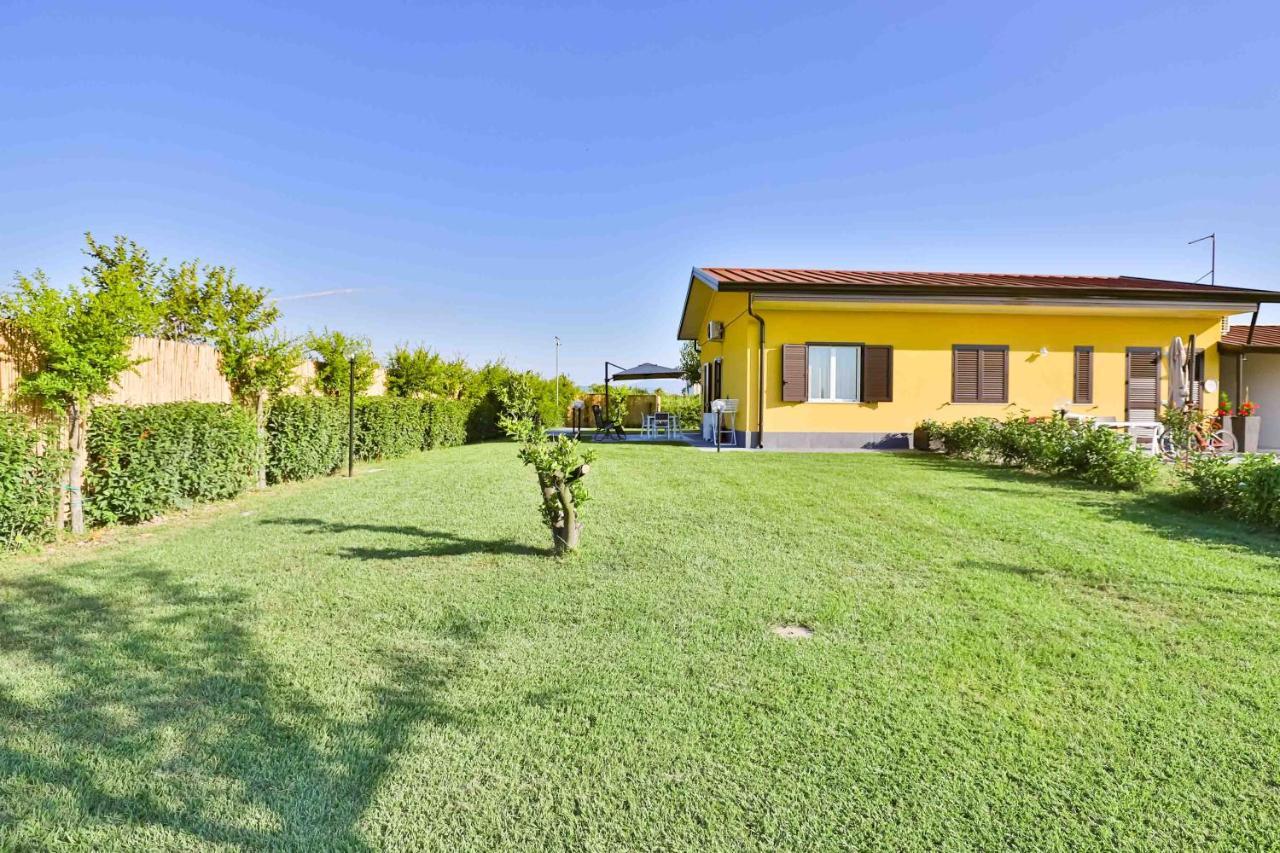 I Giardini Dell'Olimpo Apartment Paestum Bagian luar foto