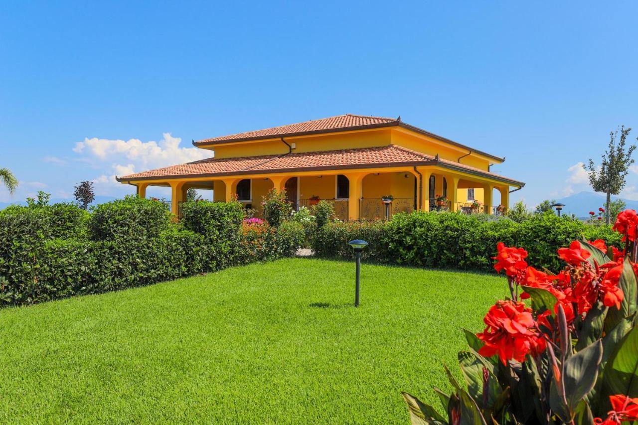 I Giardini Dell'Olimpo Apartment Paestum Bagian luar foto