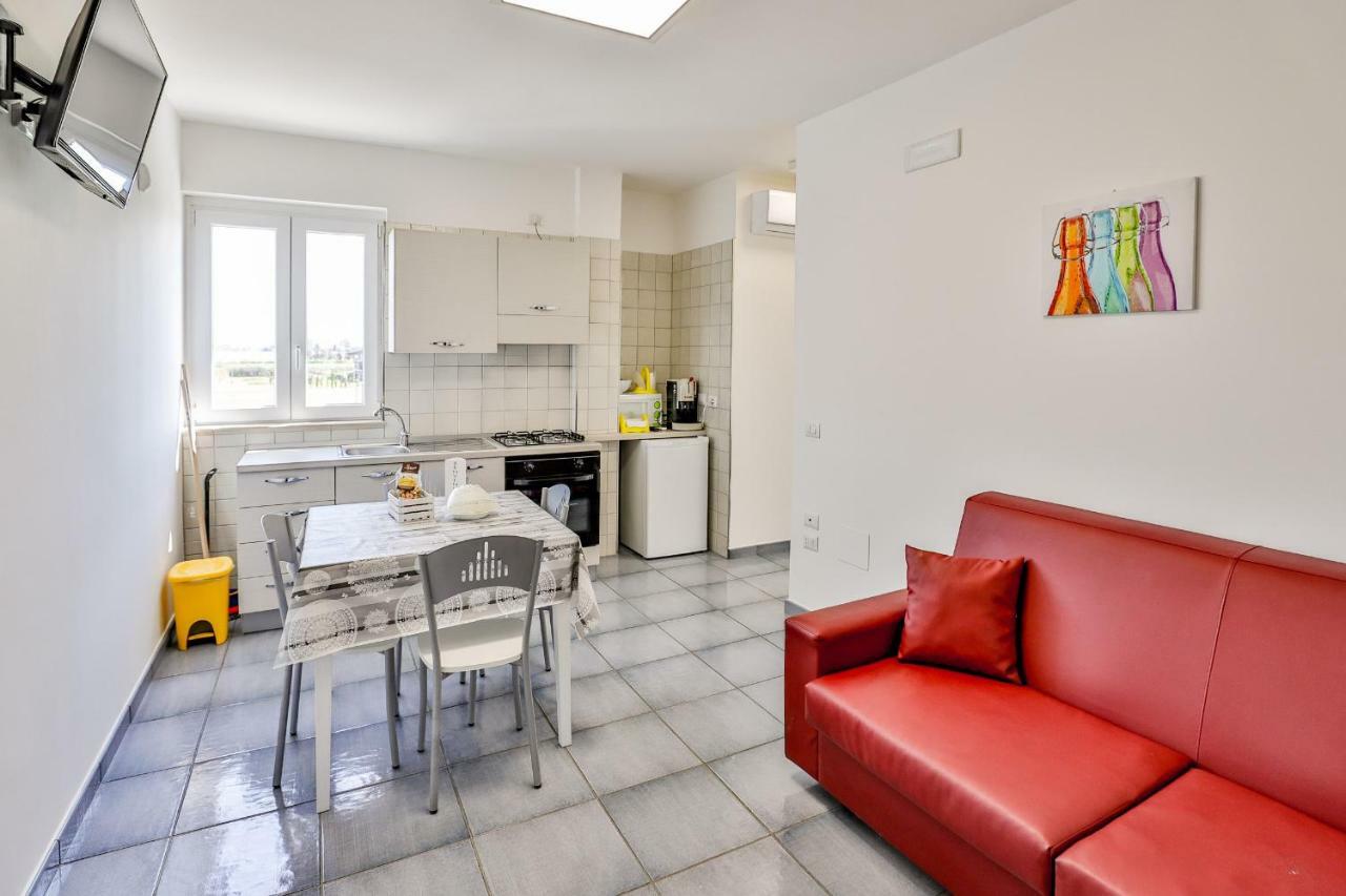 I Giardini Dell'Olimpo Apartment Paestum Bagian luar foto