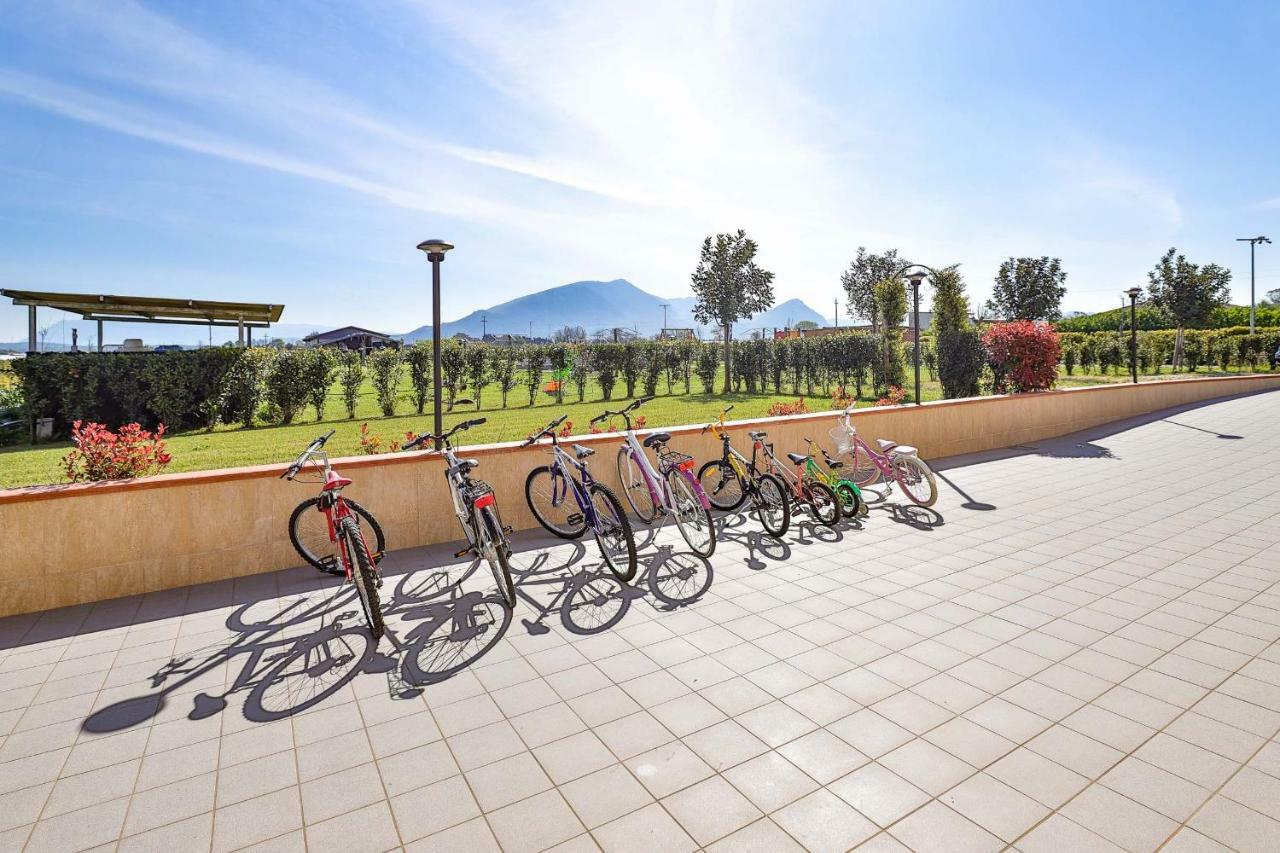 I Giardini Dell'Olimpo Apartment Paestum Bagian luar foto