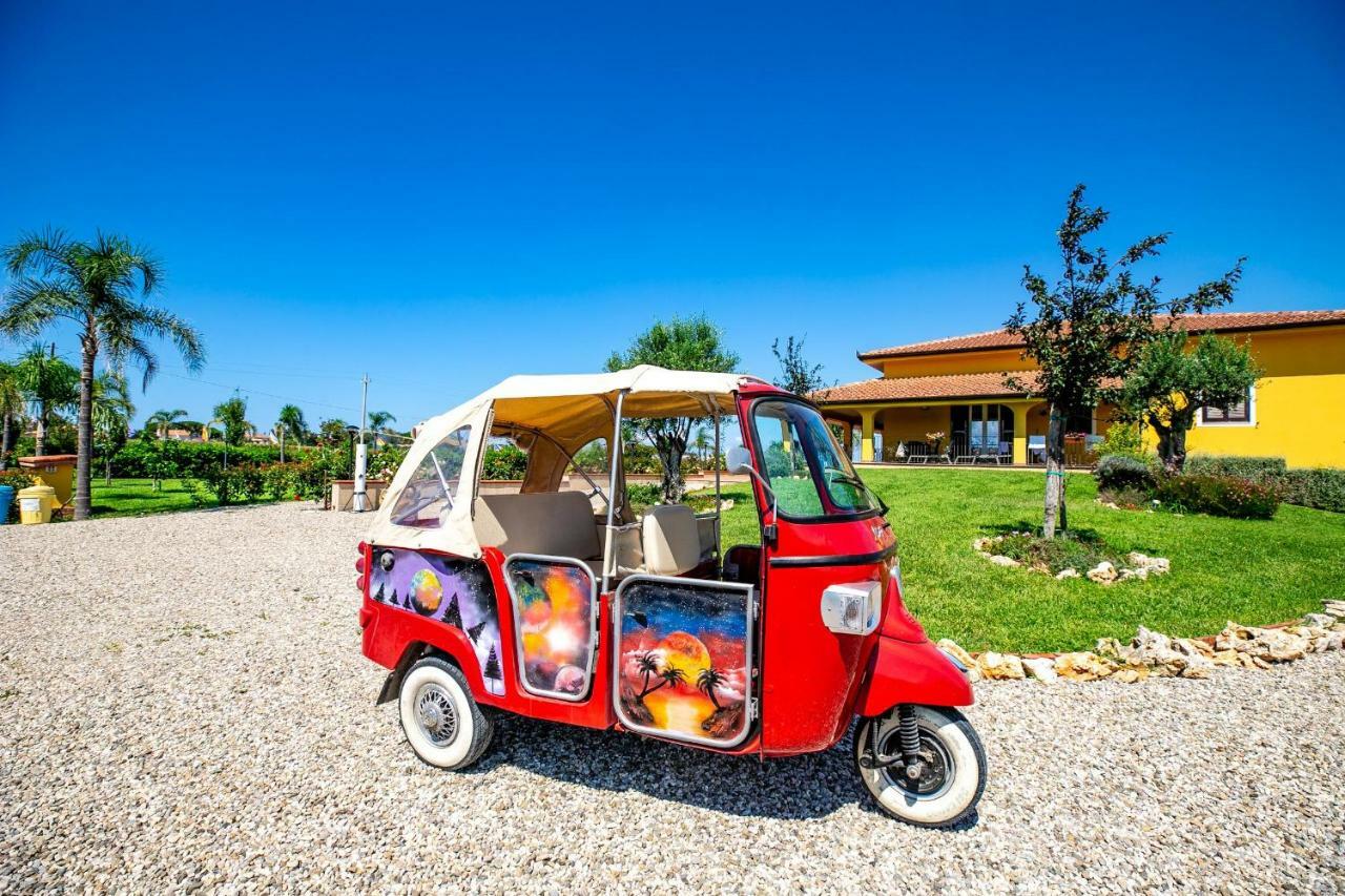 I Giardini Dell'Olimpo Apartment Paestum Bagian luar foto